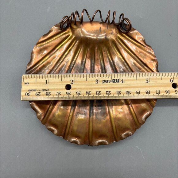 Vintage Gregorian Copper Shell Ashtray MCM Footed Dish Hand Forged Patina 530 - Picture 8 of 8